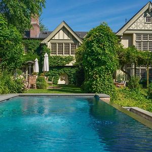 The Baker House 1650